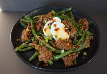 SPICY PORK AND GREEN BEANS