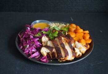 CHICKEN BOWL WITH SMOKY CAROLINA BBQ SAUCE