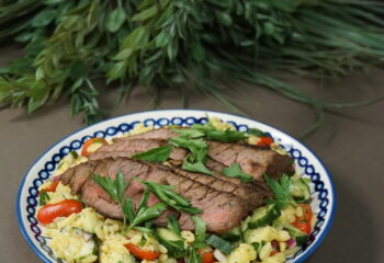 GREEK ORZO PASTA SALAD WITH STEAK