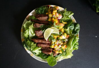 MANGO STEAK SALAD